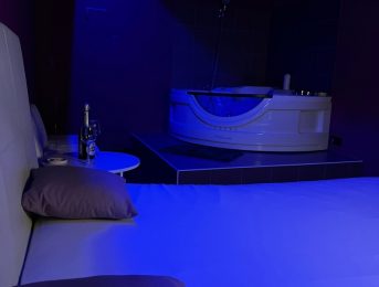 The Luxe