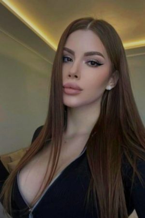 Николь