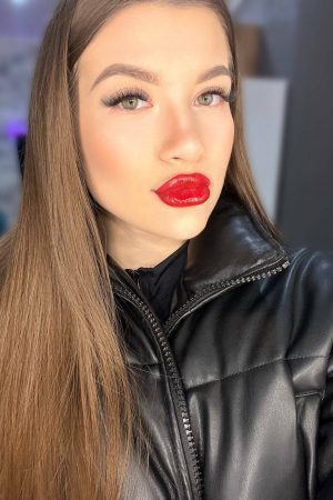 Яна