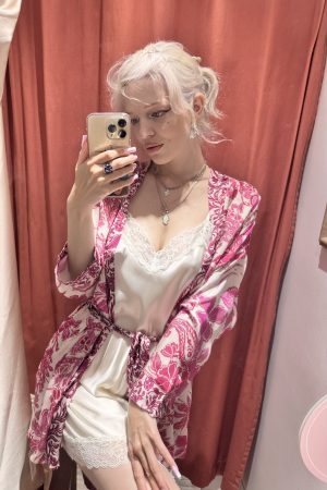 София