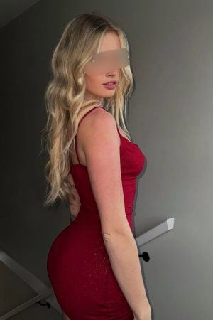 Алина