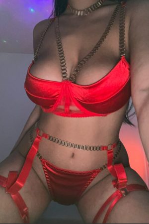 Алина